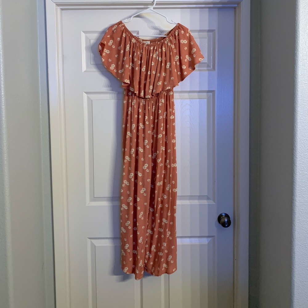 Off the shoulder jumper